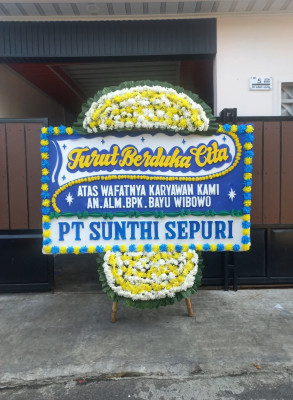 Papan Bunga Duka di Mentawa Baru Ketapang